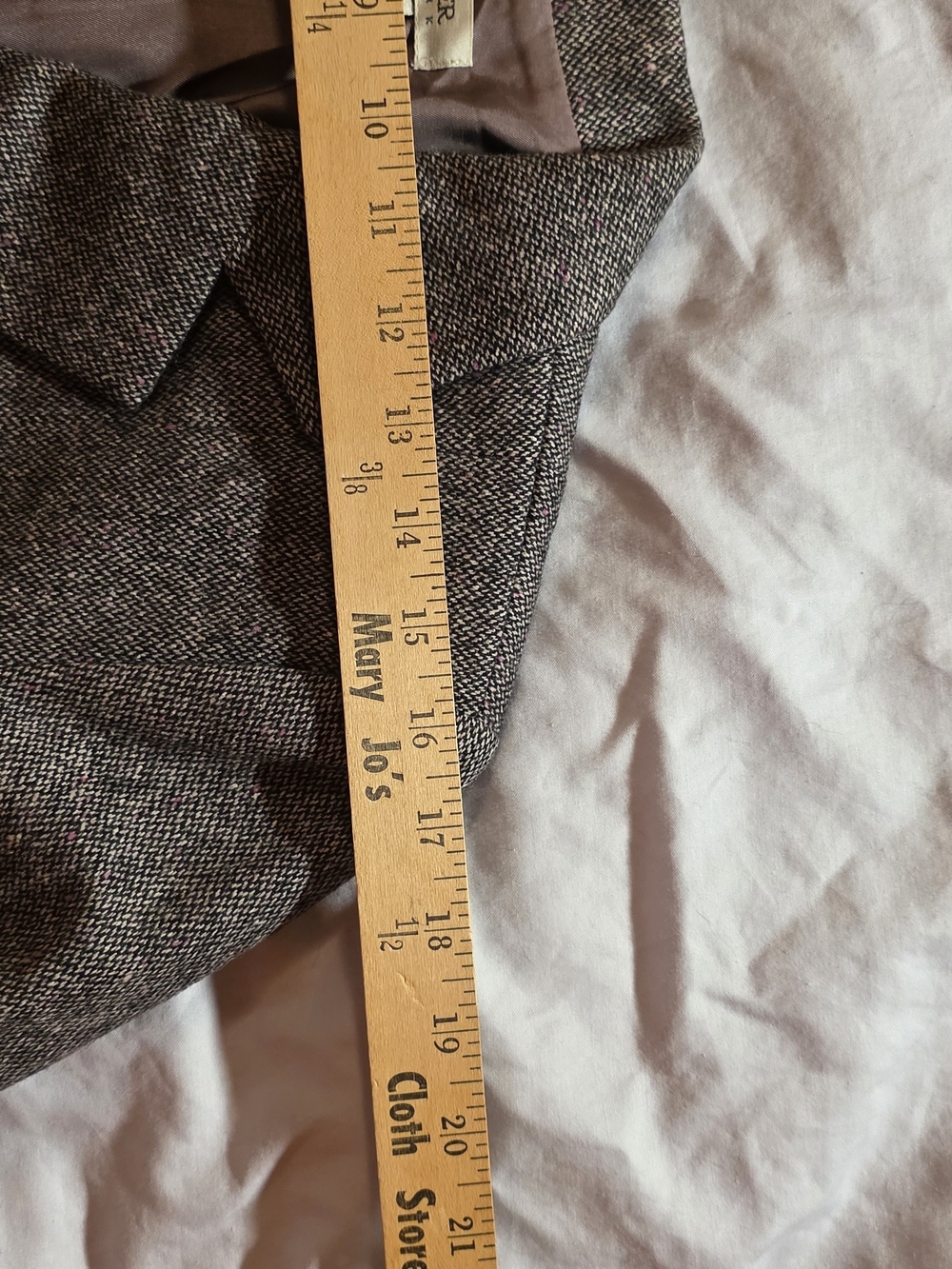 Kay Unger Charcoal Tweed Two-Piece Skirt Suit - Picture 10 of 16
